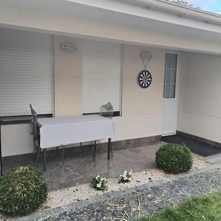 Holiday home Maison En Copropriete Sevran